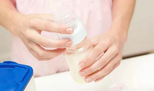 Cách pha sữa Aptamil Profutura Úc số 2 - 900g 